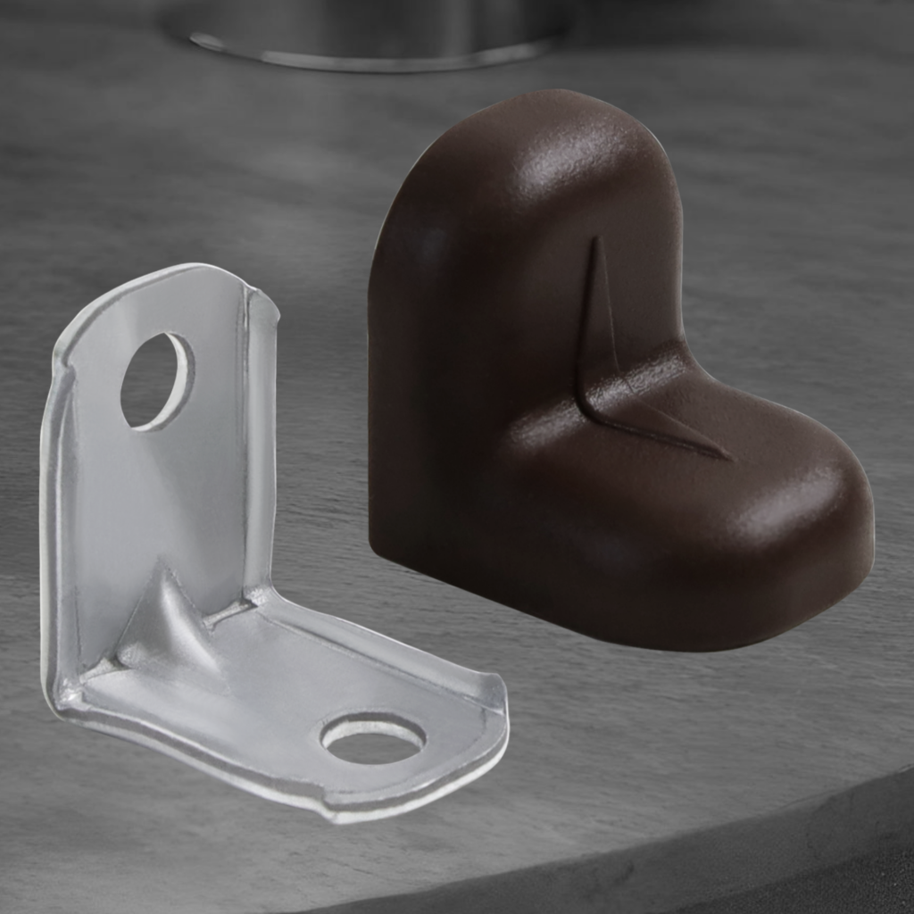 фото Уголок крепежный с пластиковой крышкой, венге