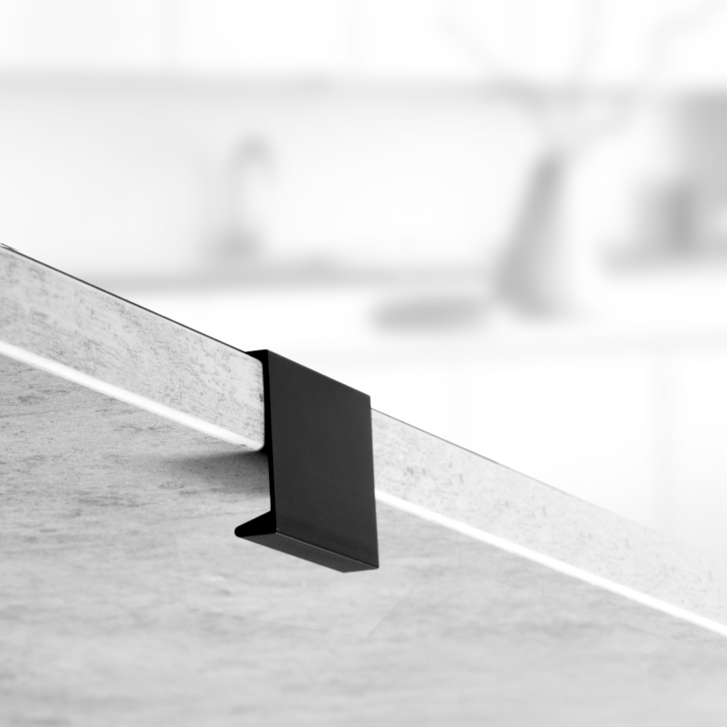 фото Ручка-скоба АТЛАС, 32/50 мм, черный матовый