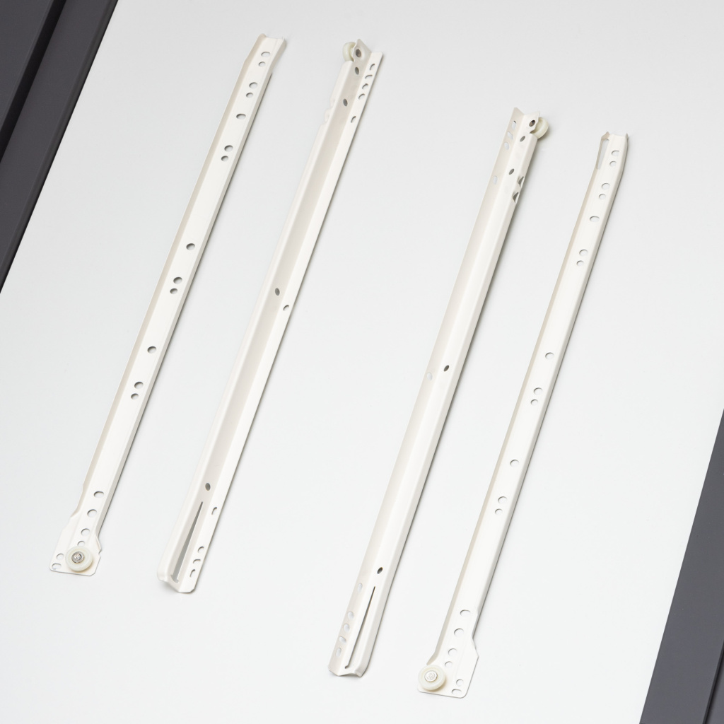 фото Роликовые направляющие RAL9010 500mm белые