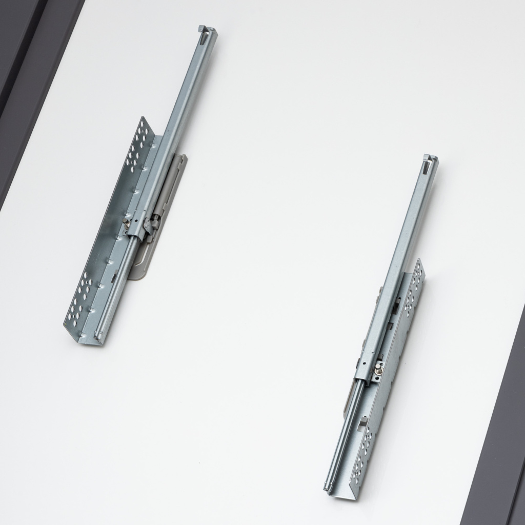 фото Направляющие шариковые 400мм, скрытого типа неполного выдвижения PUSH TO OPEN