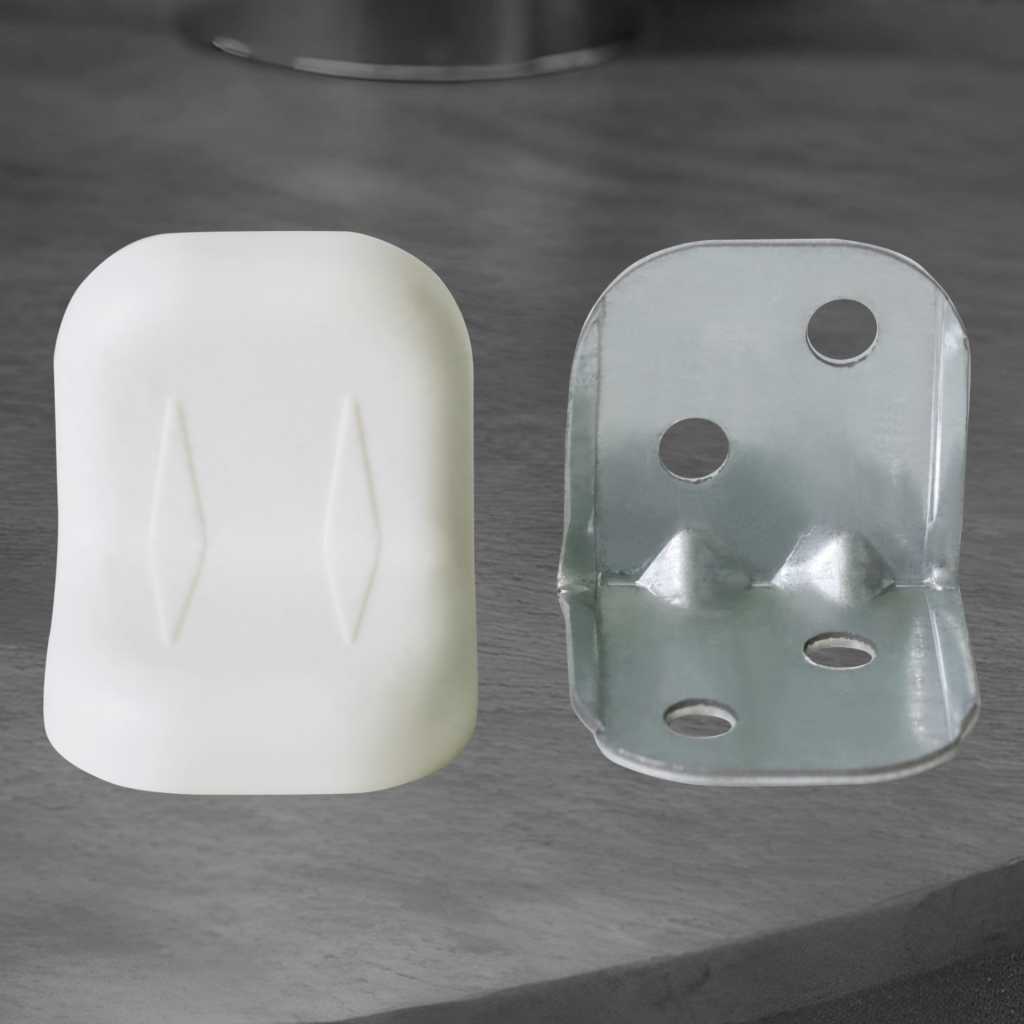 фото Уголок крепежный с пластиковой крышкой, белый