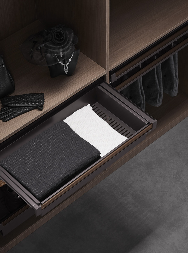 UNIHOPPER GLASS NAKA