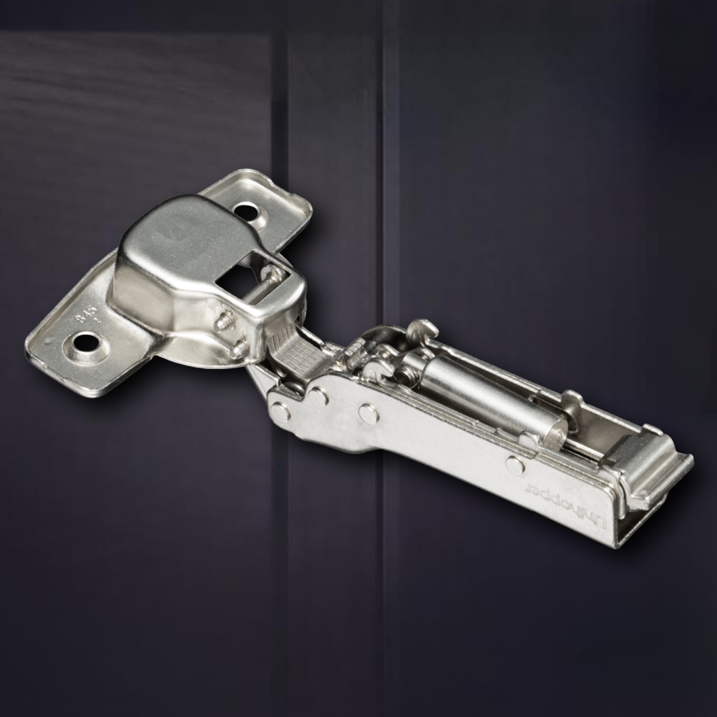 фото Полунакладная 3D петля UNIHOPPER SETTON с доводчиком, 45мм, с декоративной накладкой