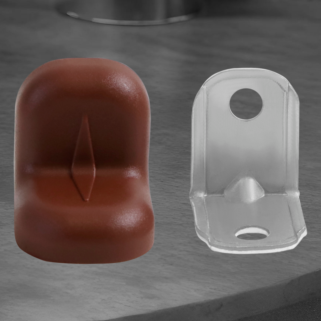 фото Уголок крепежный с пластиковой крышкой, вишня